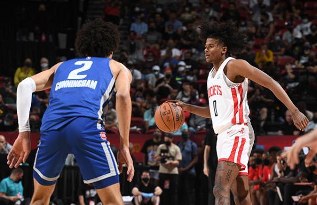 开云官网-不负盛名！2021届新秀惊艳初登场 未来是他们的？